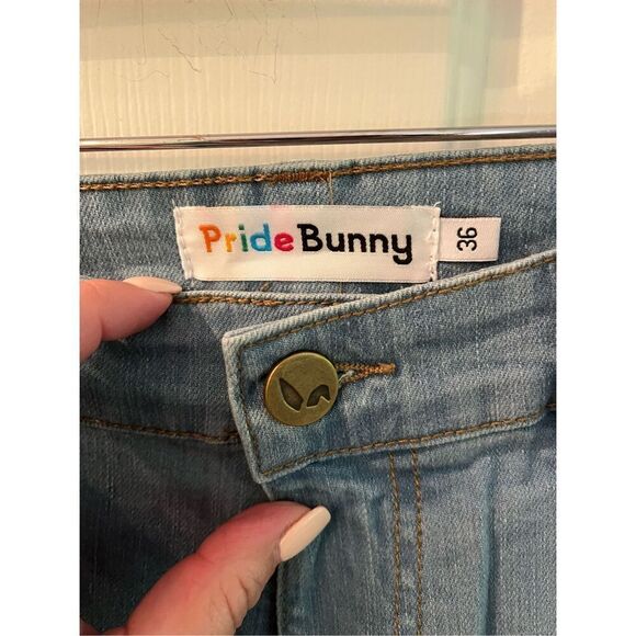 Pride Bunny Denim Rainbow Roll Cuff Jeans sz 36 NWT - Picture 3 of 6